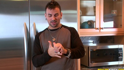 Voodoo got a call foreigner Alix during a difficulty time