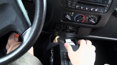 Thick pecker causes hawt chick's vagina to explode with